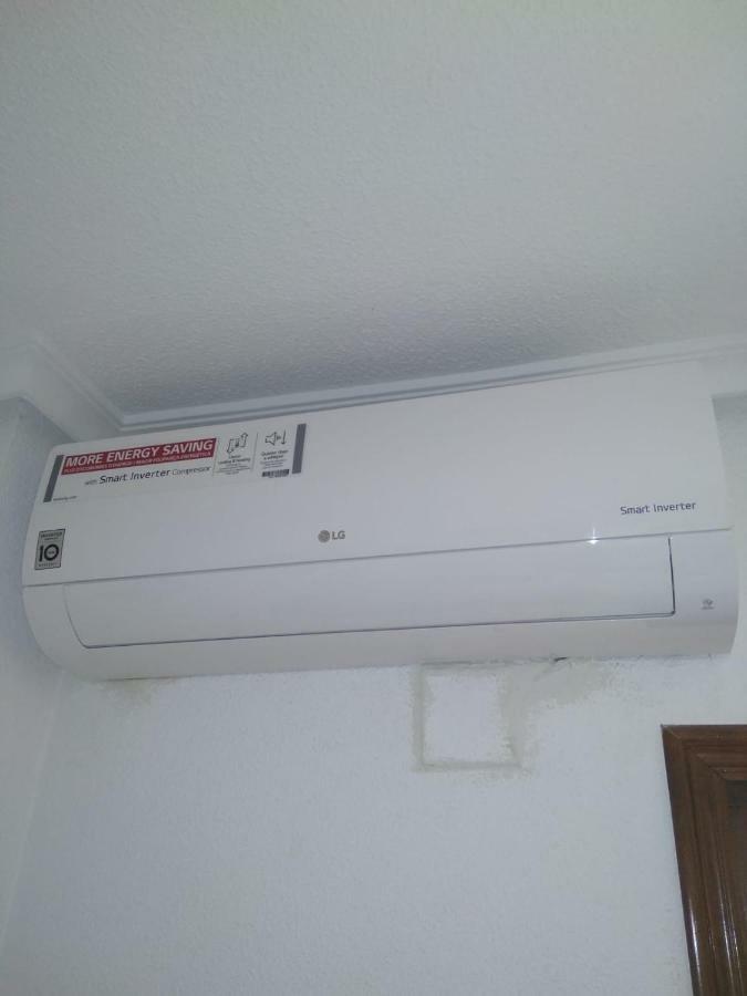 Ferienwohnung La Rosaleda Torrevieja Exterior foto